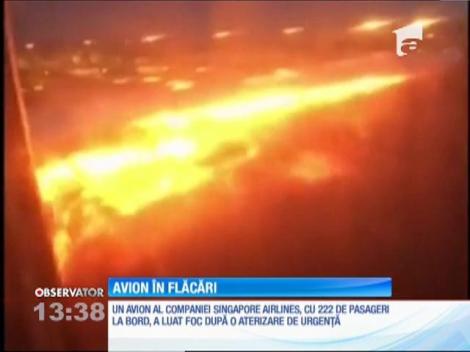 Un avion Singapore Airlines a luat foc în timp ce ateriza de urgenţă
