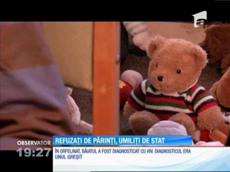 Tiberiu, Ana şi Ionuţ, refuzați de părinți și umiliți de stat