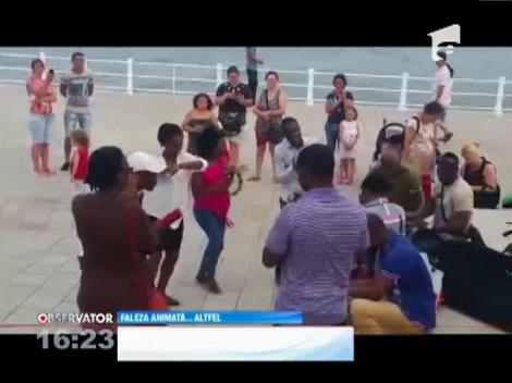 Faleza casinoului din Constanţa, animată cu paşi de dans şi melodii nigeriene