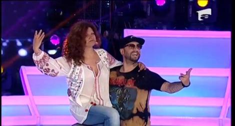 Cu privitul e uşor, cu sincronul mai greu! "Copiaţi mişcările de dans", cea mai amuzantă probă de la "FANtastic show"