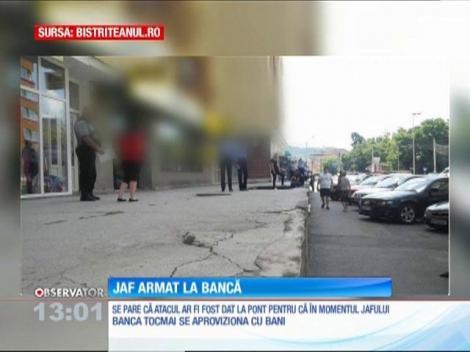 Jaf armat la o bancă din Bistriţa. În momentul atacului banca se aproviziona cu bani!