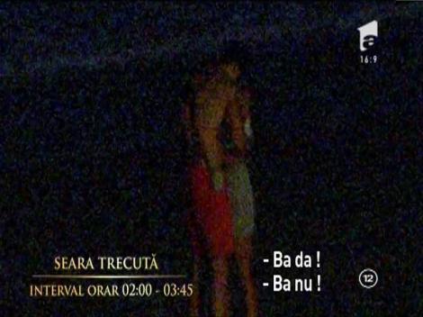 Alice: "Robert sărută bine!"