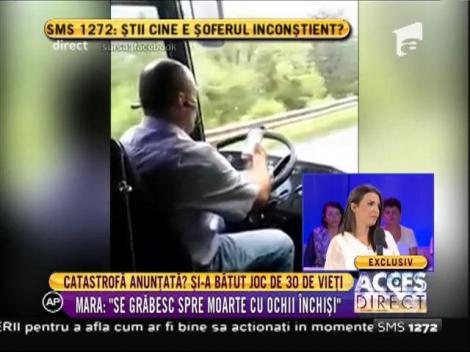 Un şofer de autocar care transporta 30 de persoane, cu ochii și mâinile pe telefon!