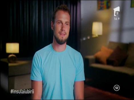 Robert, despre atracţia lui pentru Deea