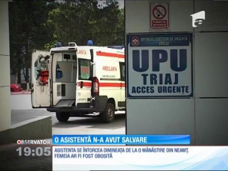 O asistentă de la SMURD a murit după ce maşina ei s-a răsturnat pe un câmp