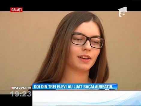 Surprize mari, astăzi, la afişarea rezultatelor examenului de Bacalaureat. 65 la sută dintre elevi l-au promovat