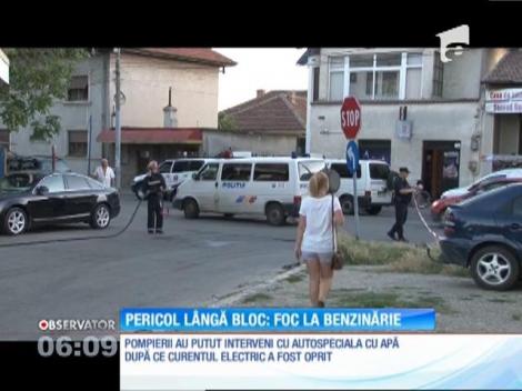 Momente de panică în Drobeta Turnu Severin. O benzinărie dezafectată a luat foc, între blocurile unde se jucau copii