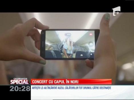 SPECIAL! Delia şi Viţa de Vie au făcut show într-un avion