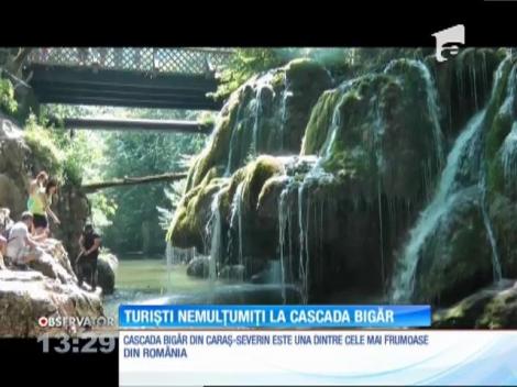 Turişti nemulţumiţi la cascada Bigăr din Caraş-Severin