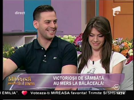 Cei cinci învingători din weekend s-au antrenat la surfing!