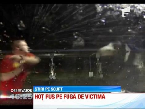 Hoţ pus pe fugă de victima