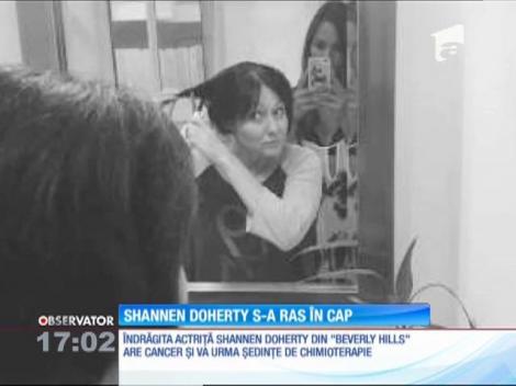Actriţa Shannen Doherty din ”Beverly Hills 90210" s-a ras pe cap. Suferă de cancer