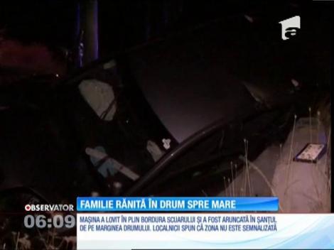 Drumul spre concendiu al unei familii din Arad la un pas să se încheie tragic, după un accident de circulaţie