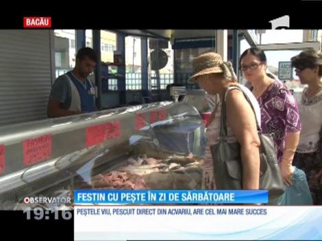 În postul Sfintei Marii, e dezlegare la peşte! În magazine, pieţe, dar şi în păstrăvăriile din ţară a fost plin de lume