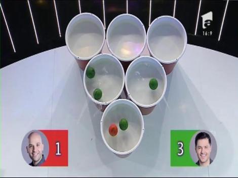 FANtastic show: "Butoaiele cu apă". Liviu Vârciu câştigă proba