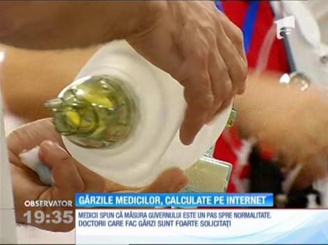 Gărzile medicilor, calculate pe internet