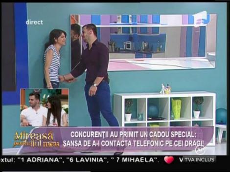 Concurenții au primit un cadoul special, șansa de a-i contacta telefonic pe cei dragi