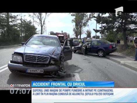 Accident frontal cu o maşină de pompe funebre