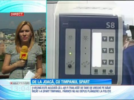 Un copil a fost tras de ureche de o vecină, încât i s-a spart timpanul