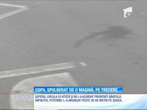 Sfârşit cumplit pentru un copil de opt ani, din Sibiu. Băiatul a fost spulberat de o maşină chiar pe trecerea de pietoni, de un şofer vitezoman