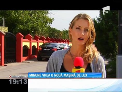 Adrian Minune se ia la întrecere cu Ion Ţiriac. Vrea să-şi cumpere un bolid cel puţin la fel de spectaculos precum Ferrari-ul cumpărat recent de fostul tenismen