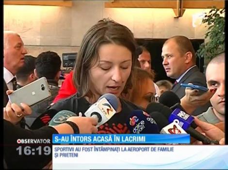 Sportivii români care au concurat la Jocurile Olimpice s-au întors cu lacrimi în ochi!