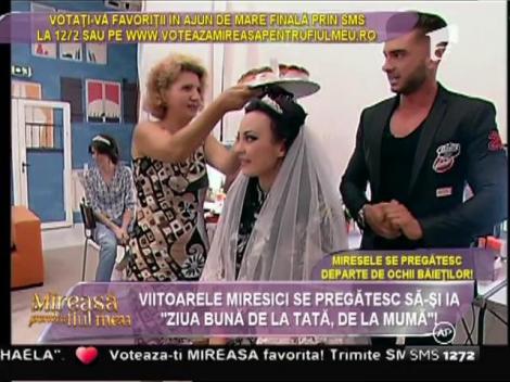 Ruperea turtei de către naşă!