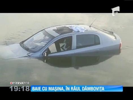 O şoferiţă din Bucureşti a parcat pe fundul râului Dâmboviţa