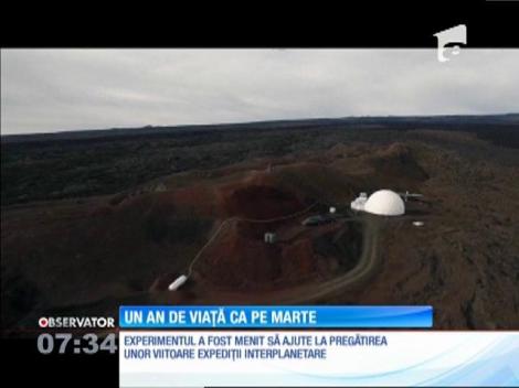 Şase cercetători au rămas, vreme de un an de zile, închişi într-un laborator care simula condiţiile unei baze pe Marte