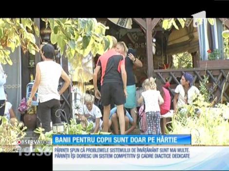 Toţi copiii născuţi în ultimii cinci ani ar fi trebuit să primească de la stat 500 de euro. Guvernanţii au avut alte priorități