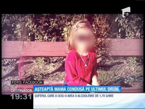 Fetiţa femeii ucise pe trotuar de un şofer beat îşi aşteaptă mama să o conducă în prima zi de şcoală!