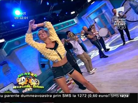 Mahala Rai Banda - ”Toba și basu'”. Flavia Mihășan, mişcări lascive pe ritmuri de balcanice