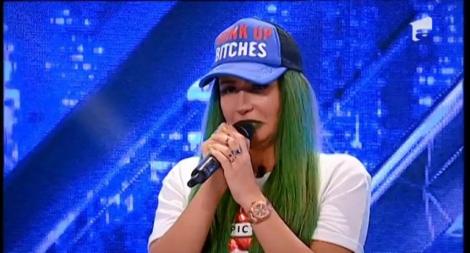 Jurizare: Andreea merge în următoarea etapă X Factor!