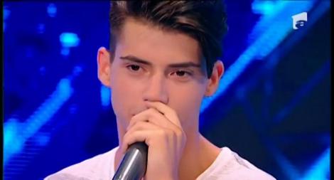Prezentare: Alexandru Orian, puştiul talentat "posedat de haioşenie" a revenit la X Factor