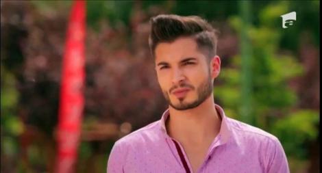 Prezentare: Popovici Ioan Alexandru, solist vocal