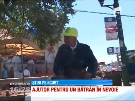 Poveste emoţionantă în Statele Unite. Zeci de oameni i-au întins o mână de ajutor unui bărbat de 89 de ani, care trăia exclusiv din banii câştigaţi ca vânzător ambulant