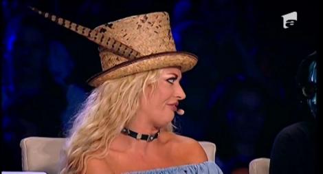 Șicane între jurații X Factor! Delia se simte ignorată: "Nu poţi să uiţi prieteniile vechi, Carla's"