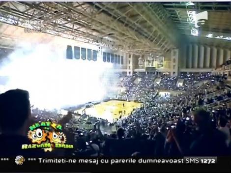 Smiley News: Dimitris Diamantidis, legendă a baschetului european şi a echipei Panathinaikos, s-a retras