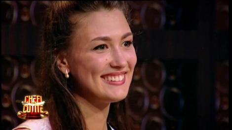 Lacrimi în fața "verdictului"! Elena a fost "Miss", a trecut prin "Iadul bucătarilor", dar e "luată": "Cătăline, n-ai noroc, mă!"