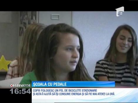 Metodă neobişnuită de predare. Iată școala cu pedale!
