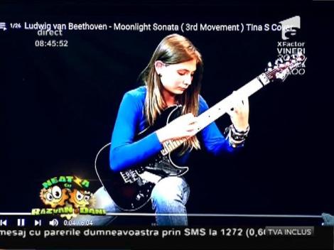Smiley News: Moonlight Sonata cântată la chitară