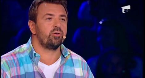 O tânără mămică a urcat pe scenă. Jurații „X Factor” au privit-o cu reținere, dar când a început să cânte s-a așternut liniștea!