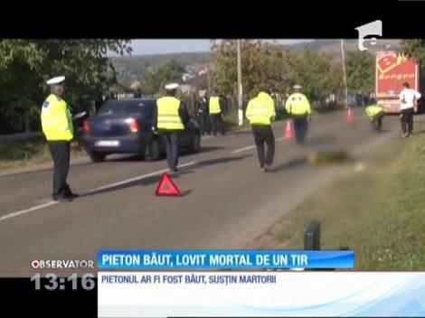 Pieton băut, lovit mortal de un TIR