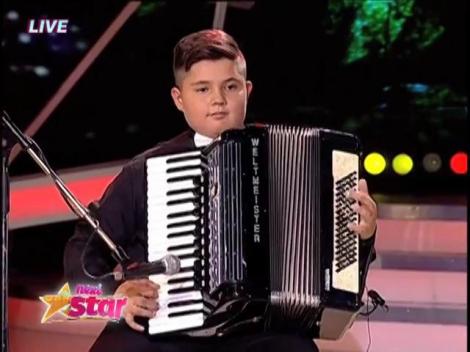 Acordeonul, instrumentul preferat al lui Cătălin Gusevatti