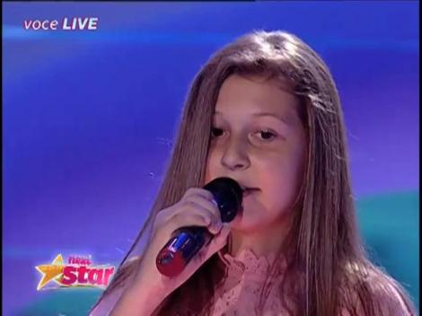 “Eşti unul dintre cei mai talentaţi copii”. Parascheva Pintili, interpretarea cristialină care a adus emoţie în platoul Next Star. “Over the rainbow”, cântat dumnezeieşte