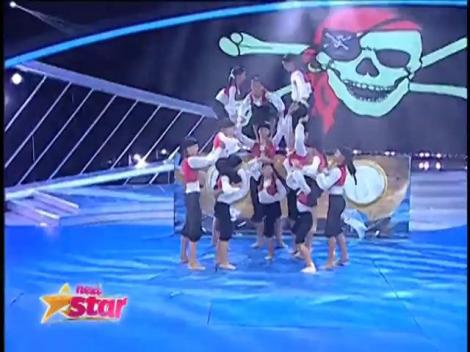 Together Dance, elemente de gimnastică, contorsionism și dans, într-un show de neuitat. Micuții pirați au invadat scena