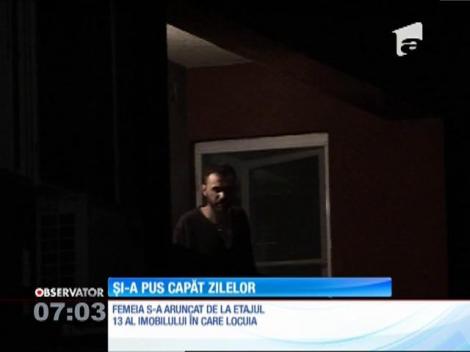 O femeie de 45 de ani a căzut de la etajul 13 al unui bloc din Bucureşti