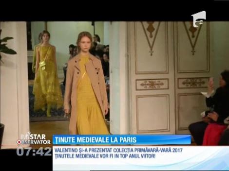 Colecţia primăvară-vară 2017 de la Valentino a fost prezentată la Paris