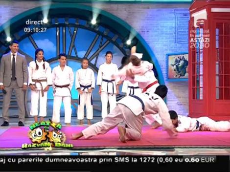 Nouă medalii pentru lotul Romaniei de Ju-Jitsu la ultimul Mondial! Micii campioni au făcut o demonstraţie în platoul de la Neatza