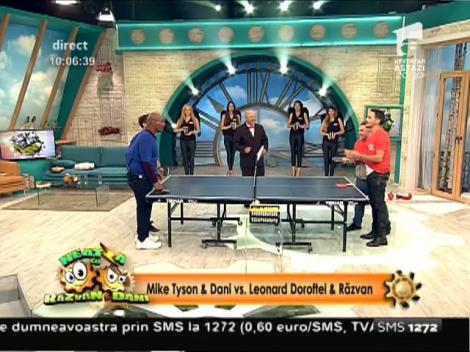 Cum faci un pugilist american să râdă copios? Dani și-a luat-o de la Mike Tyson, în meciul de tenis la dublu